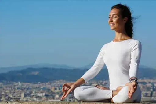 antrenament de yoga acasa