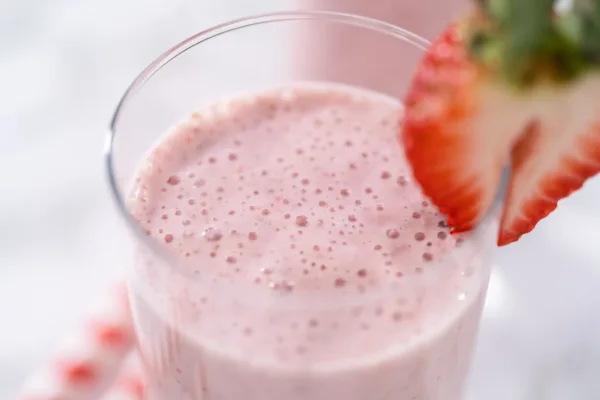 "Răcorire Tropicală" - Smoothie-ul de Vară Pentru Zilele Fierbinți